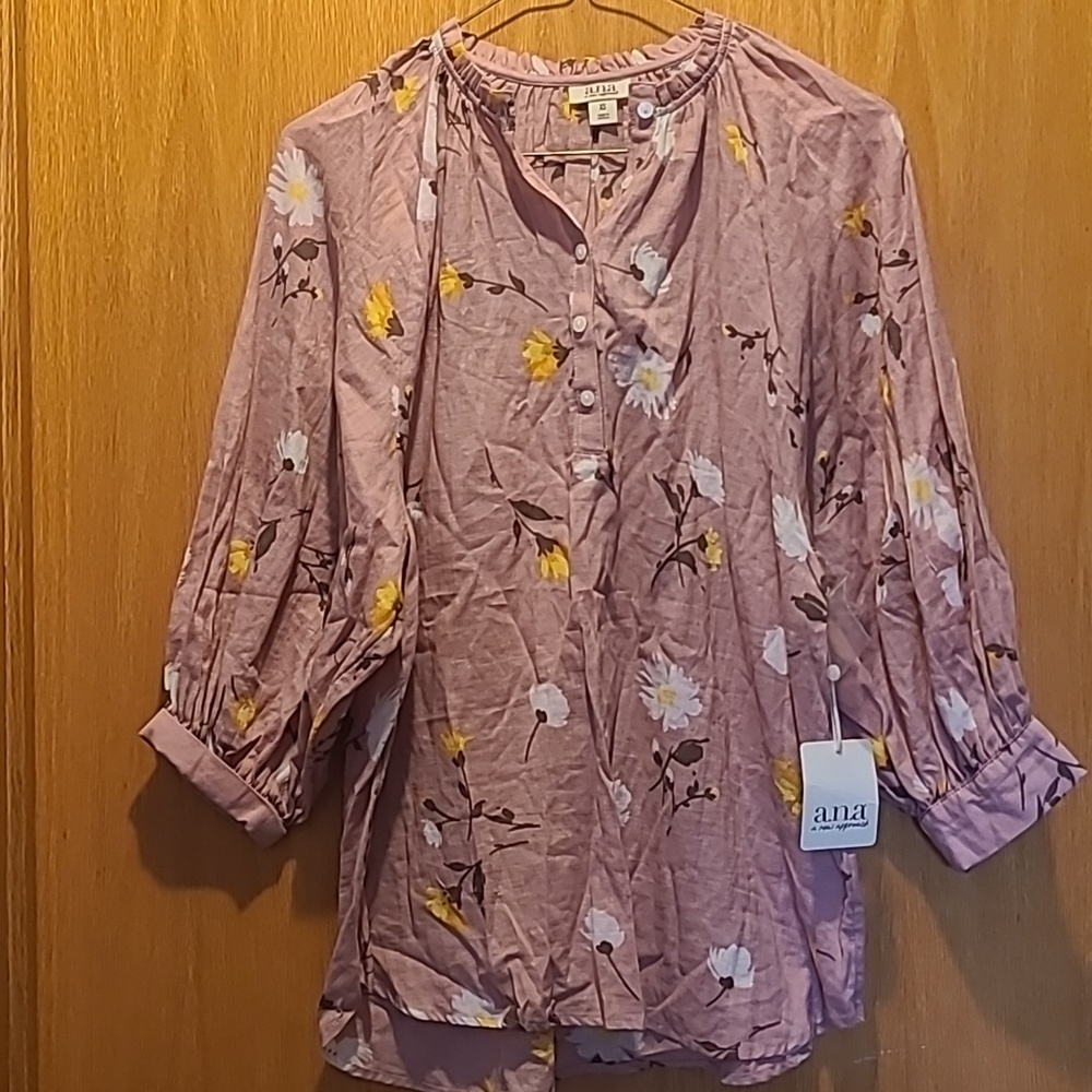 NWT Ana Pink Floral Top Size XS